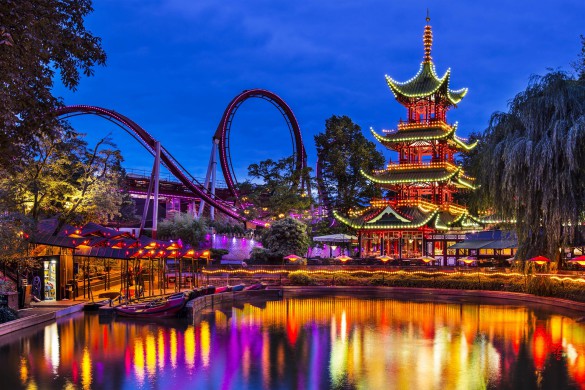 tivoli-gardens-shutterstock_162780104-editorial-only-sean-pavone-2-585x390