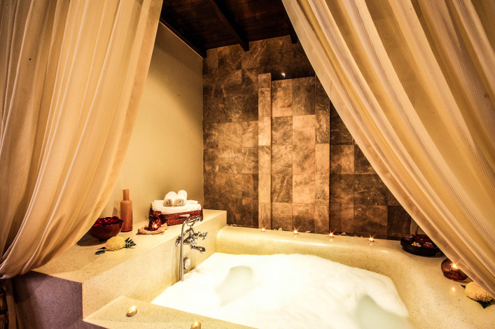 Hotelzimmer Mit Whirlpool Die Romantischsten Suiten