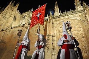 Reiseziele März_Events_Festivals_Procession Semana Santa_Salamanca