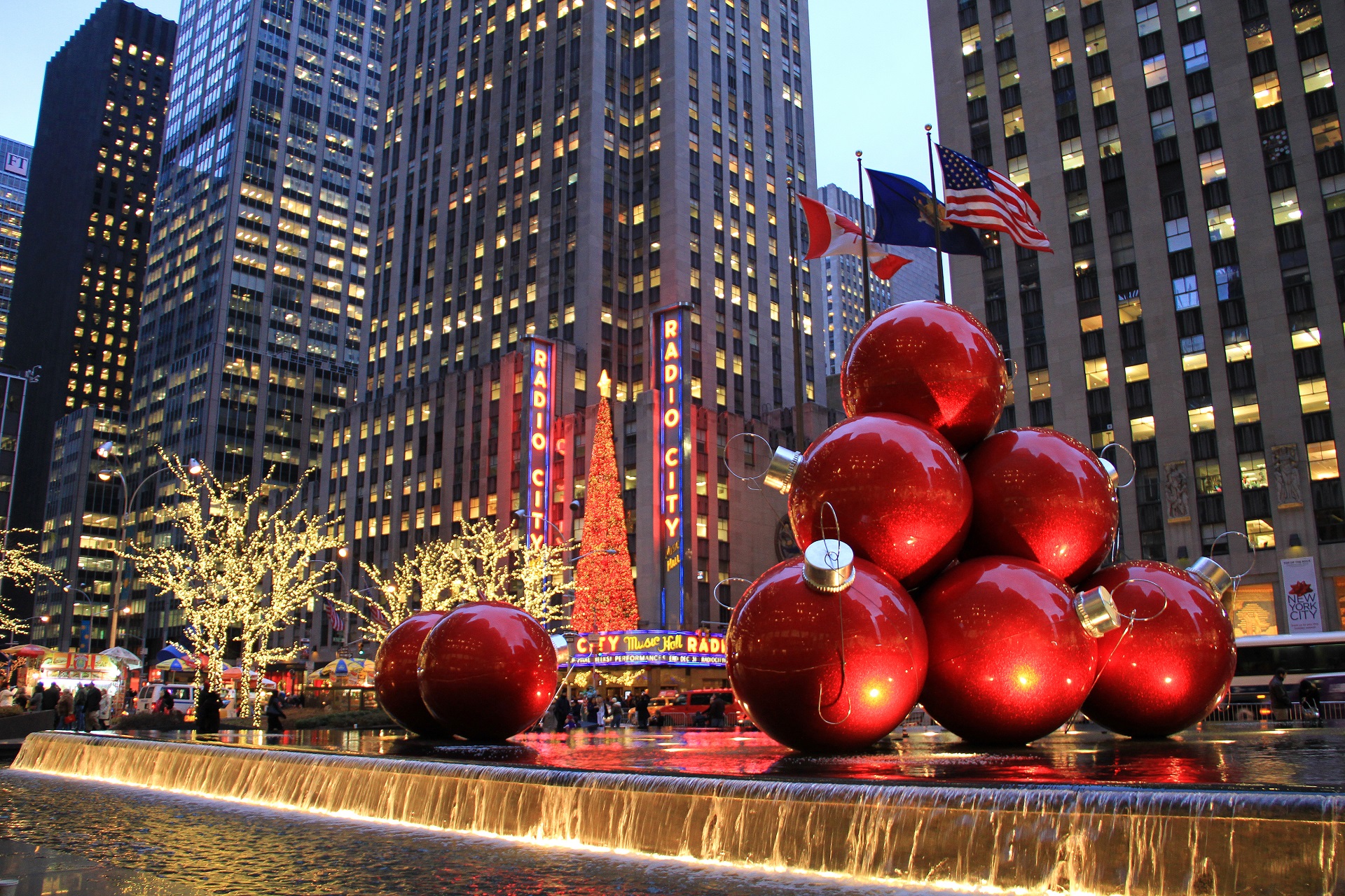 best places to visit in ny during christmas