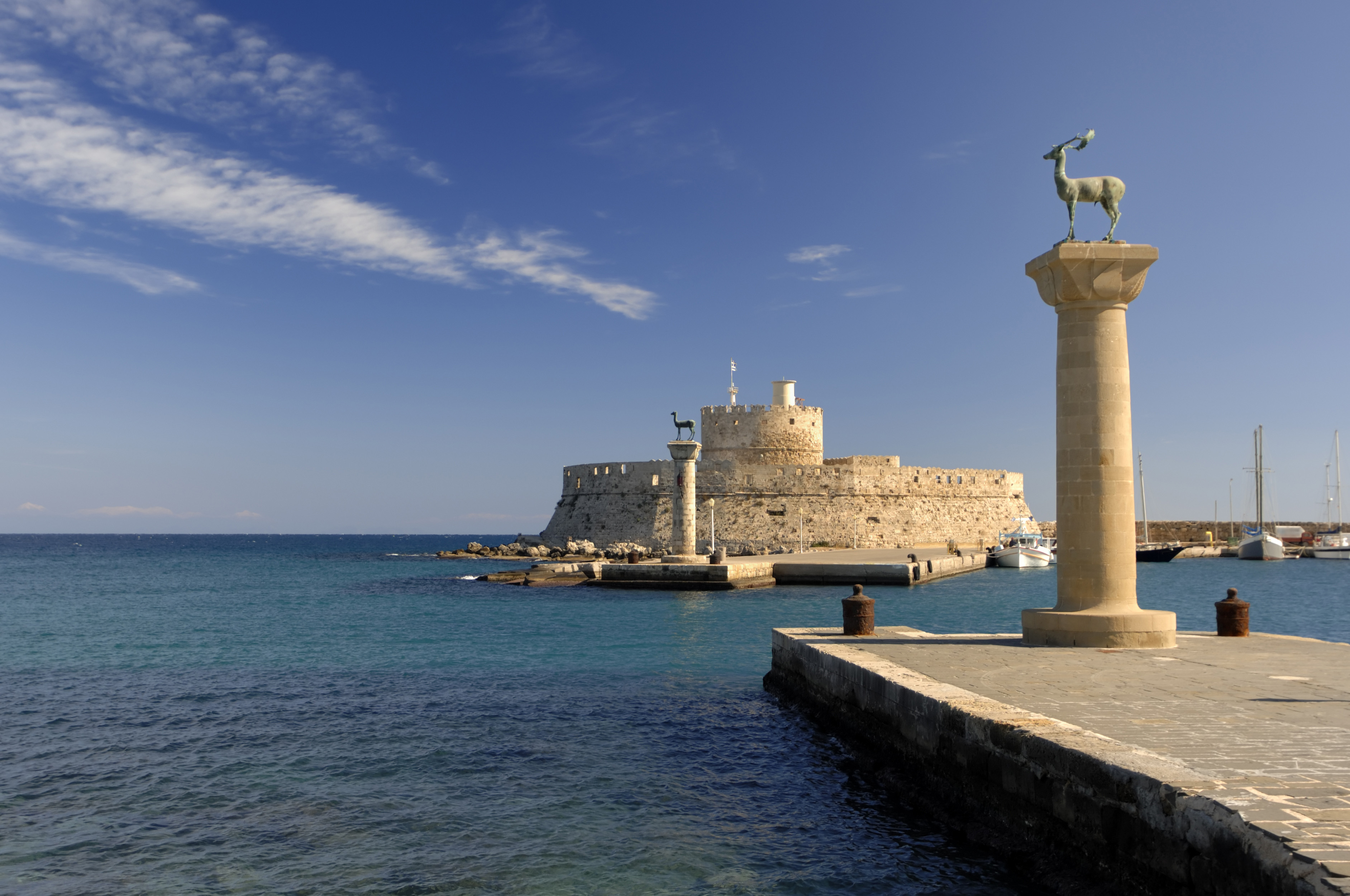 Mandraki Hafen auf Rhodos