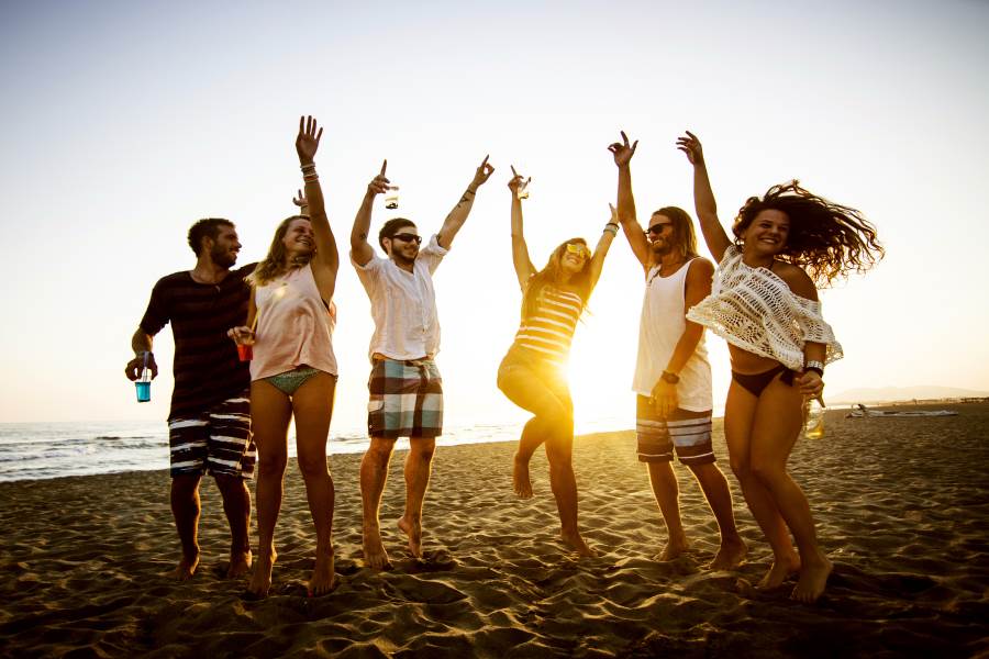 Jungs am strand kennenlernen